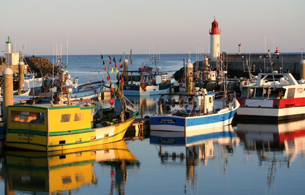 Отель Arc En Ciel Oleron Сен-Трожан-ле-Бен Экстерьер фото
